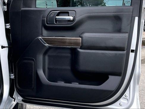 Used 2022 Chevrolet Silverado 1500 RST image 29