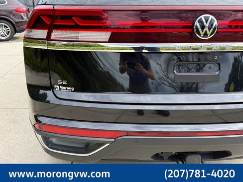 Used 2024 Volkswagen Atlas Cross Sport SE w/ Panoramic Sunroof Package AWD/4WD image 15
