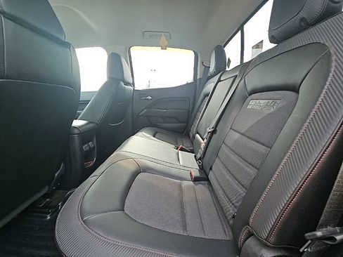 Used 2017 GMC Canyon SLE w/ All Terrain Package image 16