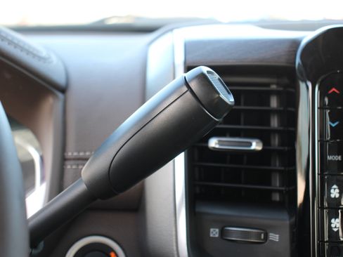 New 2025 RAM 2500 Laramie image 22