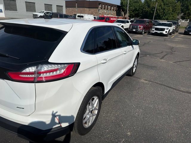 Used 2023 Ford Edge SEL w/ Convenience Package AWD/4WD image 4