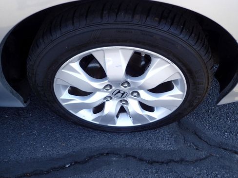 Used 2010 Honda Accord EX image 23