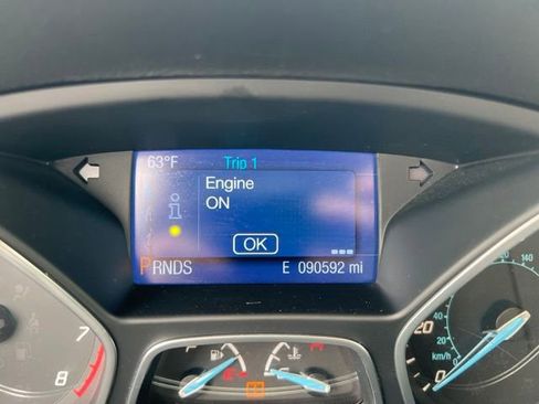 Used 2014 Ford Focus SE w/ Equipment Group 201A FWD image 12