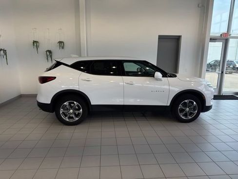 Used 2023 Chevrolet Blazer LT AWD/4WD image 40