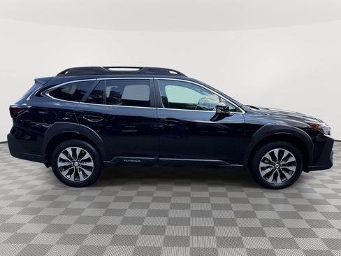 Used 2025 Subaru Outback Limited XT AWD/4WD image 8