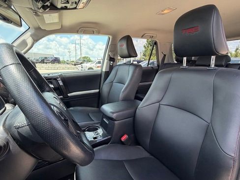 Used 2023 Toyota 4Runner TRD Off-Road Premium AWD/4WD image 14