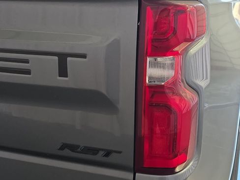 Used 2021 Chevrolet Silverado 1500 RST w/ Bed Protection Package AWD/4WD image 13