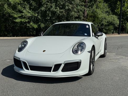 Used 2019 Porsche 911 Carrera image 3