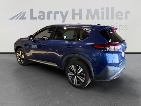 Certified 2023 Nissan Rogue SL w/ SL Premium Package image 3