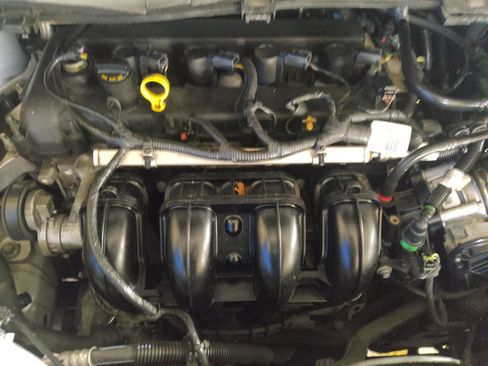 Used 2019 Ford Escape S FWD image 30