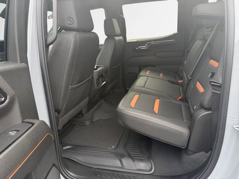 Certified 2024 GMC Sierra 1500 AT4 w/ Technology Package AWD/4WD image 24