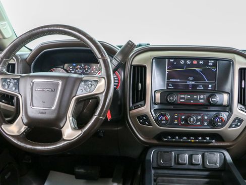Used 2016 GMC Sierra 2500 Denali w/ Duramax Plus Package AWD/4WD image 17