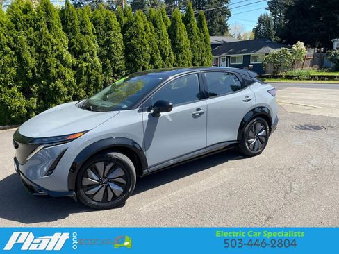 Used 2023 Nissan Ariya AWD image 3