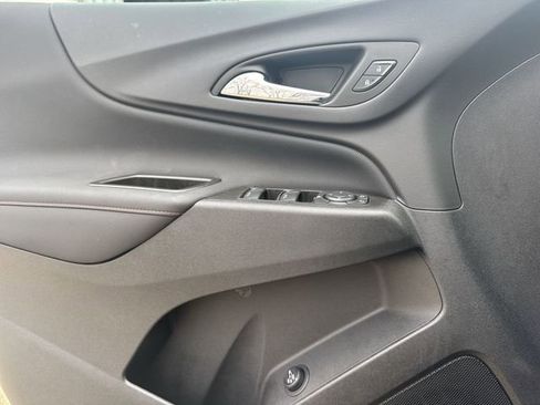 Certified 2023 Chevrolet Equinox RS image 22
