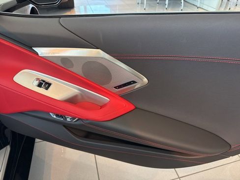 New 2025 Chevrolet Corvette Stingray Preferred Cpe w/ 2LT image 32