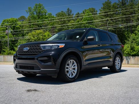 Used 2021 Ford Explorer 2WD w/ Class III Trailer Tow Package image 3