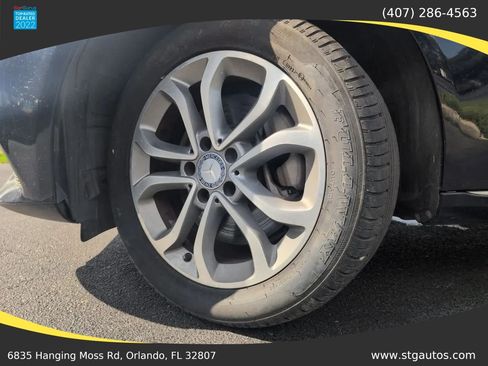 Used 2015 Mercedes-Benz C 300 4MATIC Sedan image 31