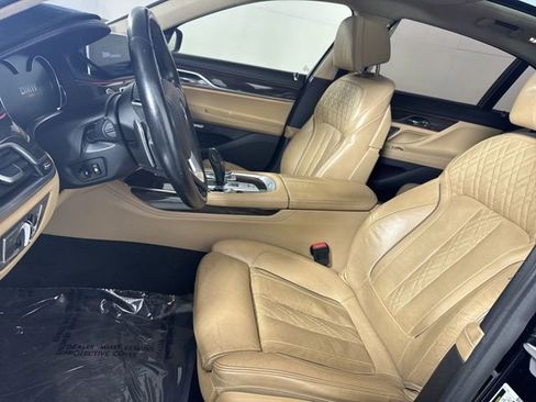 Used 2016 BMW 750i xDrive AWD/4WD image 5