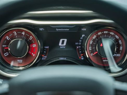 Used 2022 Dodge Challenger SRT Hellcat RWD image 55