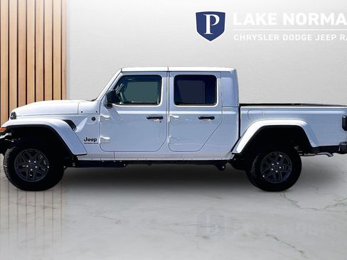 New 2026 Jeep Gladiator Sport image 6