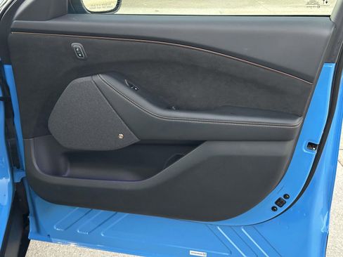 Used 2022 Ford Mustang Mach-E GT image 9