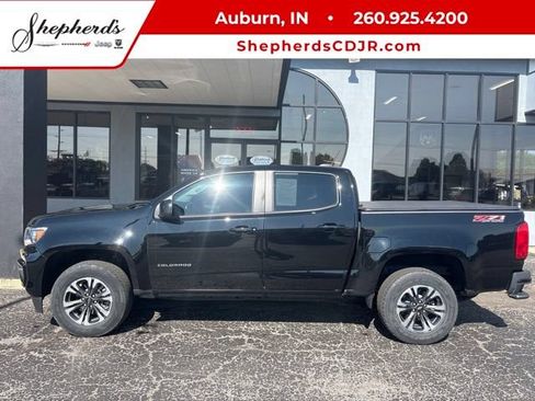 Used 2022 Chevrolet Colorado Z71 AWD/4WD image 1