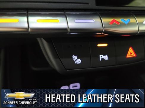 Used 2021 Cadillac XT4 Luxury w/ Driver Awareness Package image 5