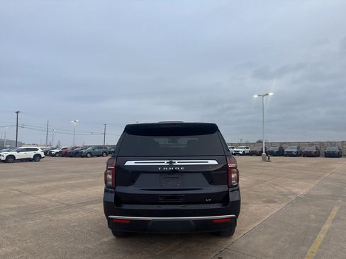 Used 2022 Chevrolet Tahoe LT w/ Luxury Package image 21