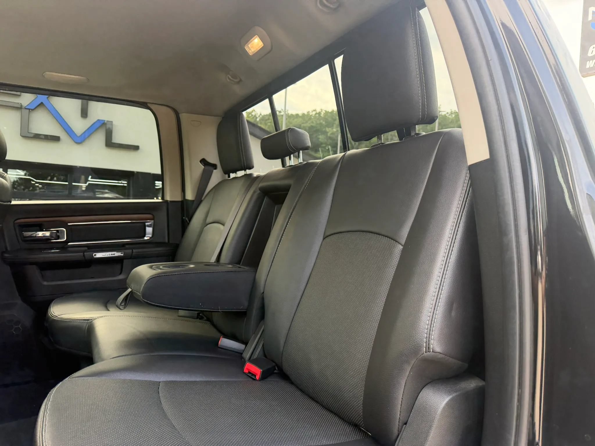 Used 2017 RAM 2500 Laramie w/ Snow Chief Group AWD/4WD image 39