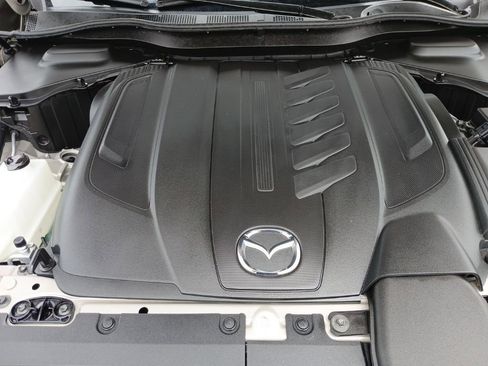 Used 2025 MAZDA CX-90 3.3 Turbo w/ Preferred Package AWD/4WD image 29