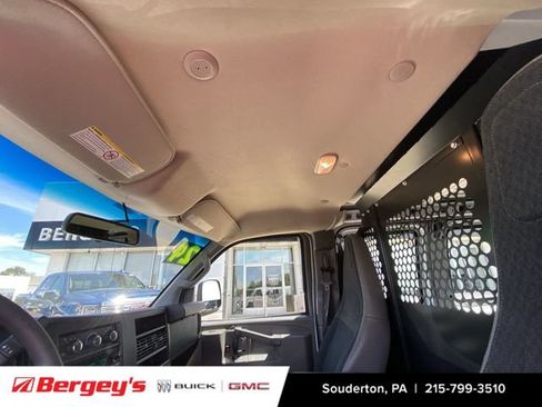Used 2024 Chevrolet Express 2500 w/ Driver Convenience Package RWD image 22