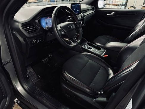 Used 2024 Ford Escape ST-Line image 19