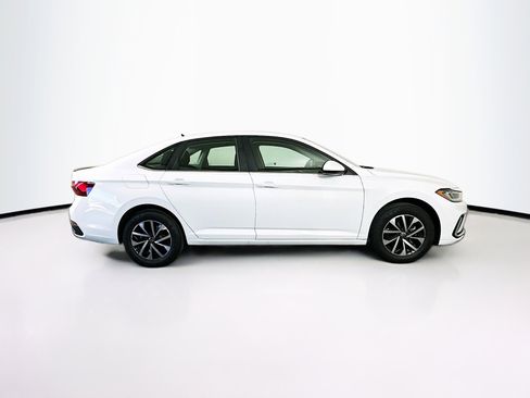 Used 2025 Volkswagen Jetta S image 10