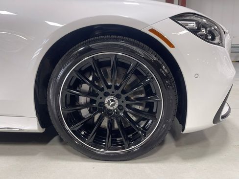 Used 2026 Mercedes-Benz S 580 4MATIC Sedan image 16