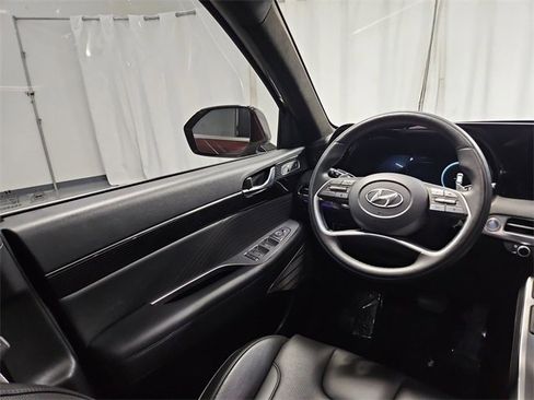 Used 2023 Hyundai Palisade Calligraphy w/ Cargo Package image 15
