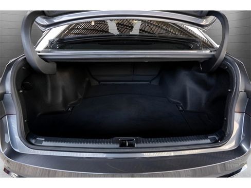 Used 2022 Lexus IS 350 F Sport image 33