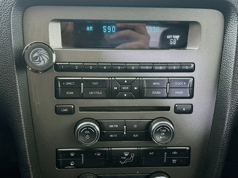 Used 2014 Ford Mustang Coupe image 19