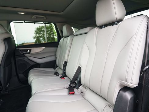 Certified 2024 Acura MDX SH-AWD w/ Technology Package image 43
