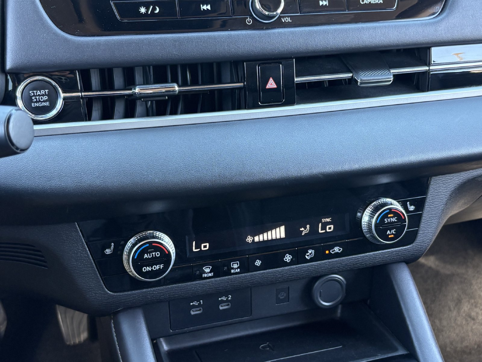 Used 2025 Mitsubishi Outlander SE FWD image 27