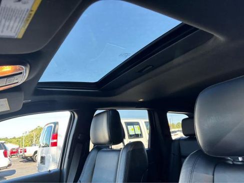 Used 2022 Jeep Grand Cherokee Limited image 14