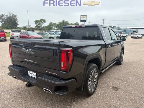 Used 2025 GMC Sierra 1500 Denali Ultimate AWD/4WD image 5