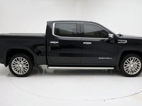 Used 2022 GMC Sierra 1500 Denali w/ Denali Reserve Package image 2