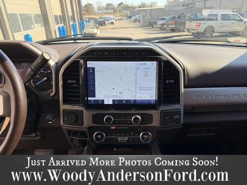 Used 2022 Ford F250 King Ranch w/ Chrome Package image 12