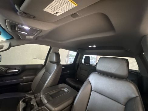 Used 2021 GMC Sierra 1500 2WD Crew Cab w/ Fleet Convenience Package image 19