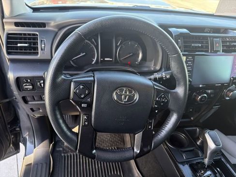 Certified 2024 Toyota 4Runner TRD Off-Road Premium w/ Moonroof Package AWD/4WD image 16