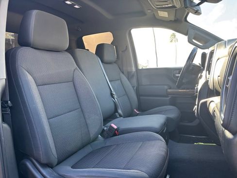 Used 2019 Chevrolet Silverado 1500 LT w/ All-Star Edition RWD image 9