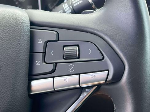 Used 2024 Cadillac XT6 Luxury image 23