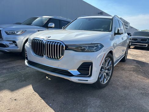 Used 2020 BMW X7 xDrive40i w/ Premium Package image 21