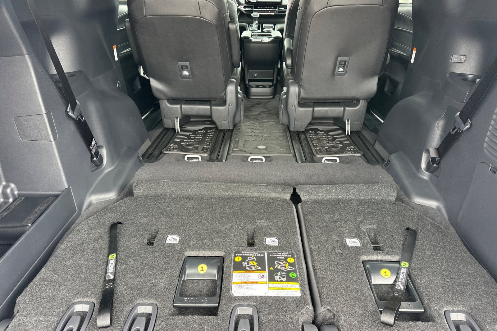 New 2026 Toyota Sienna XLE Woodland Edition AWD/4WD image 17