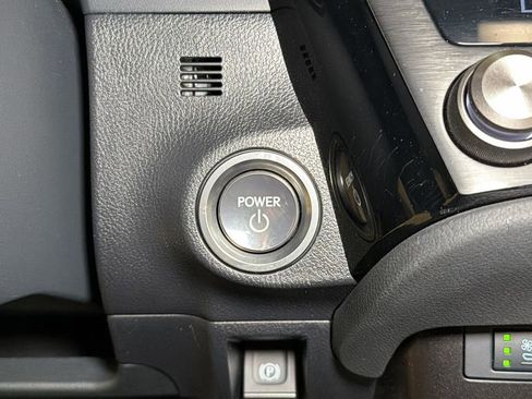 Certified 2025 Lexus ES 300h w/ Premium Package FWD image 27
